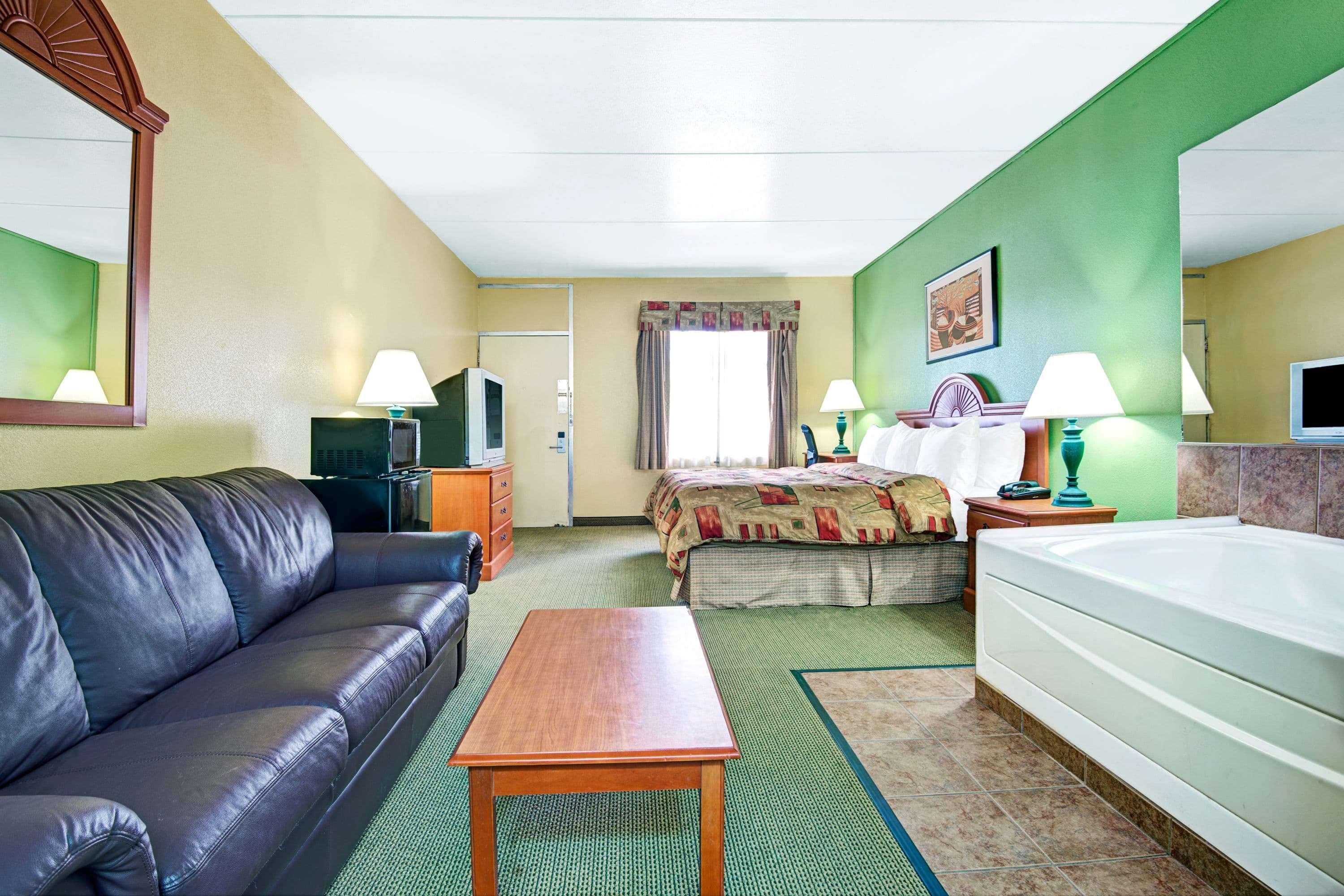 Super 8 By Wyndham Nashville Near Downtown / I-40 Exterior foto